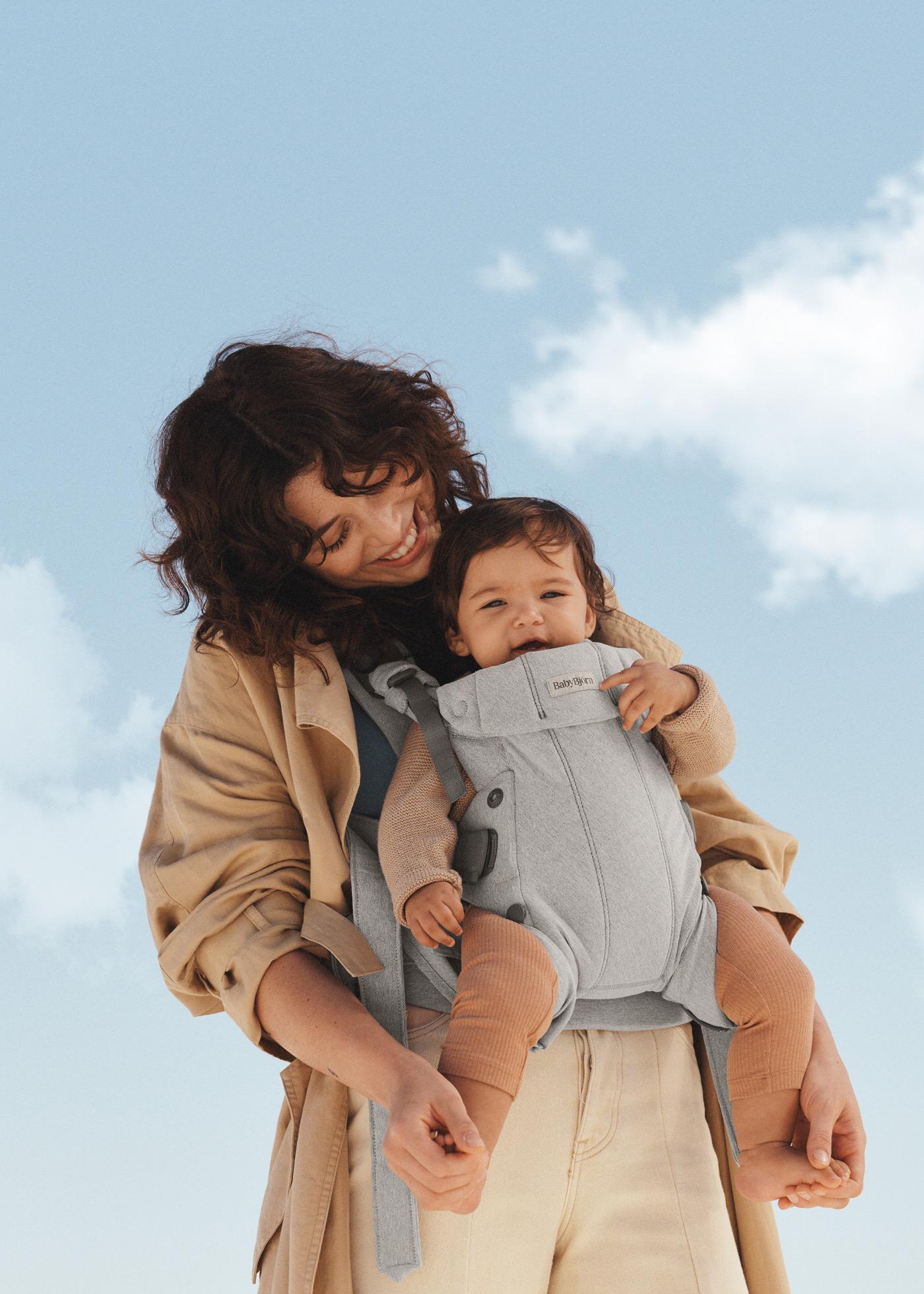 Baby Carrier Harmony in Light gray Woven Mélange - BabyBjörn