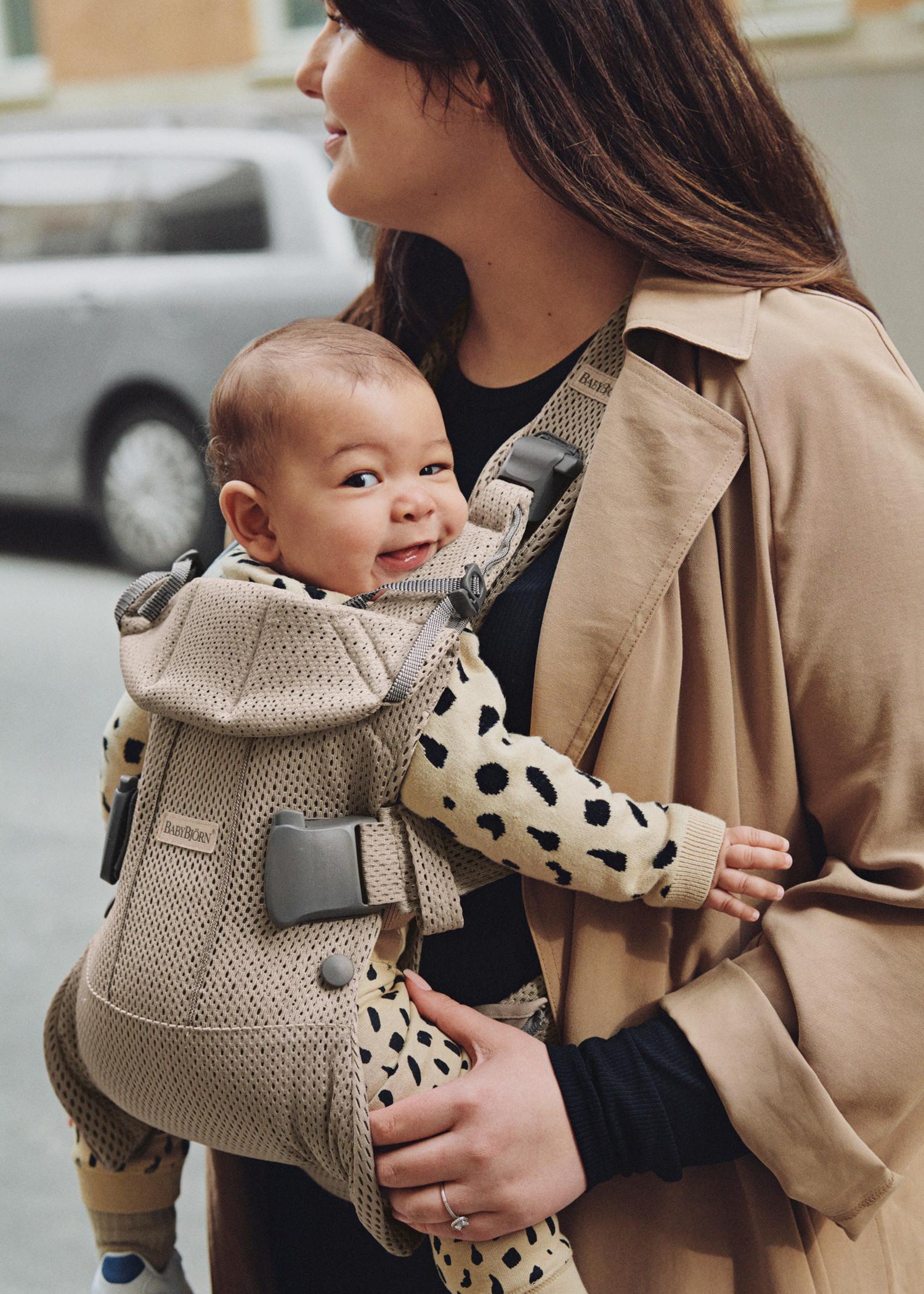 Baby Carrier One Air in Grey beige 3D Mesh - BabyBjörn