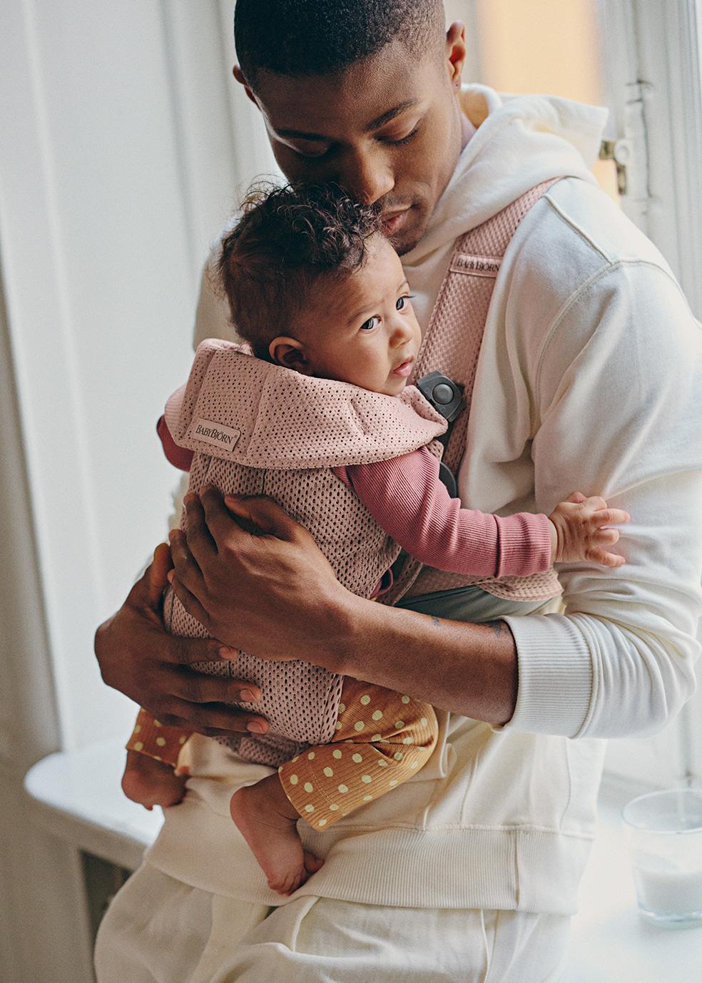 Baby Carrier Free in dusty pink 3D Mesh - BabyBjörn